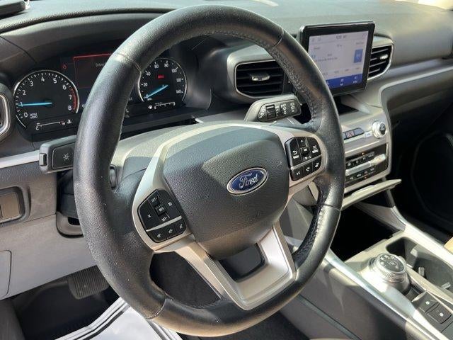 2023 Ford Explorer XLT 4WD
