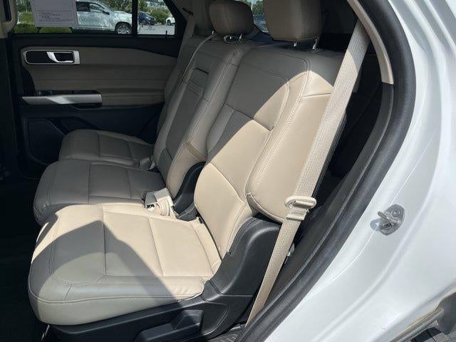 2023 Ford Explorer XLT 4WD