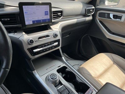 2023 Ford Explorer XLT 4WD
