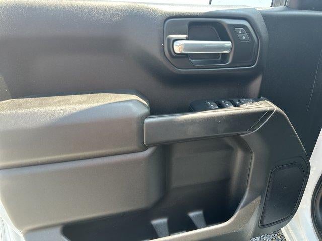 2023 Chevrolet Silverado 1500 Crew Cab Short Box 4-Wheel Drive Custom