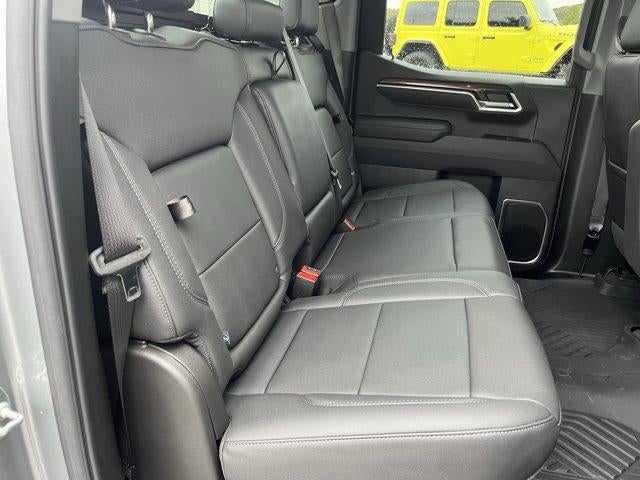 2025 Chevrolet Silverado 1500 Crew Cab Short Box 4-Wheel Drive LT 1LT