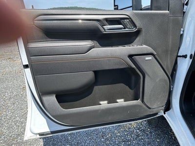 2025 GMC Sierra 2500 HD Crew Cab Standard Box 4-Wheel Drive AT4