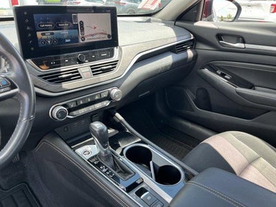 2023 Nissan Altima 2.5 SV Sedan