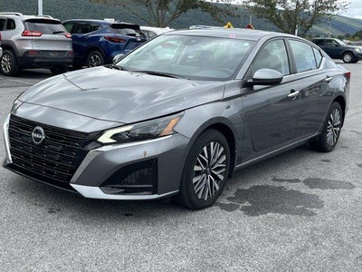 2023 Nissan Altima 2.5 SV AWD Sedan