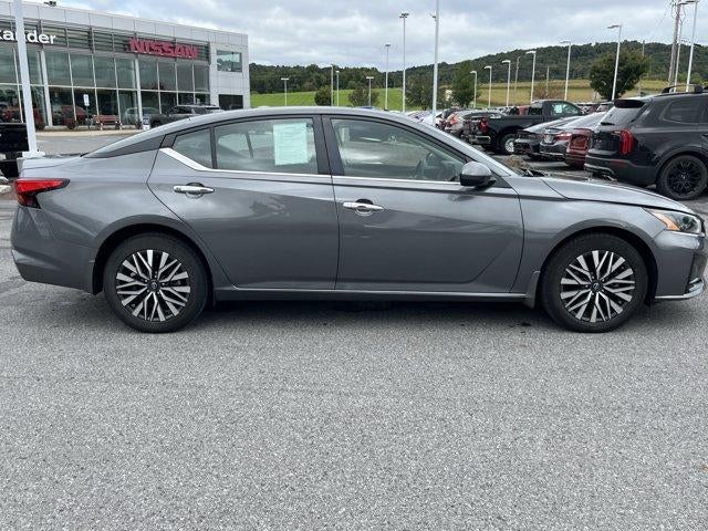 2023 Nissan Altima 2.5 SV AWD Sedan