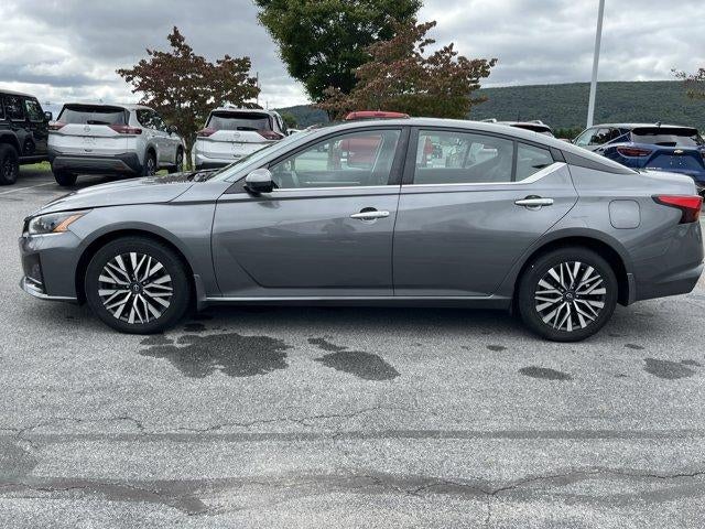 2023 Nissan Altima 2.5 SV AWD Sedan