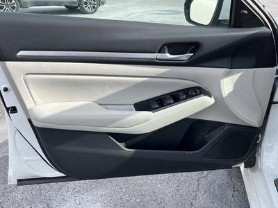 2024 Nissan Altima 2.5 SL AWD Sedan