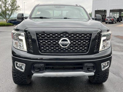2019 Nissan Titan 4x4 Crew Cab PRO-4X