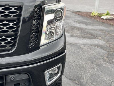 2019 Nissan Titan 4x4 Crew Cab PRO-4X