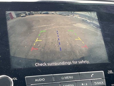 2024 Nissan Titan 4x4 Crew Cab SV