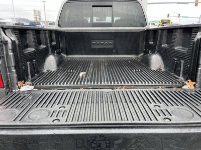 2024 Nissan Titan 4x4 Crew Cab SV