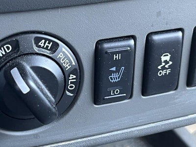 2020 Nissan Frontier Crew Cab 4x4 SV Auto