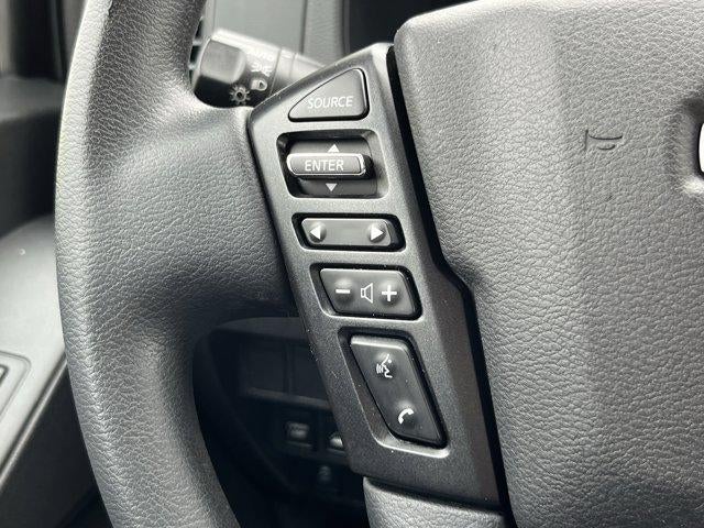 2022 Nissan Frontier Crew Cab 4x4 S Auto