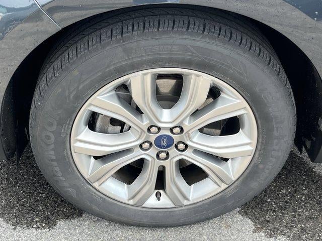 2022 Ford Edge Titanium AWD