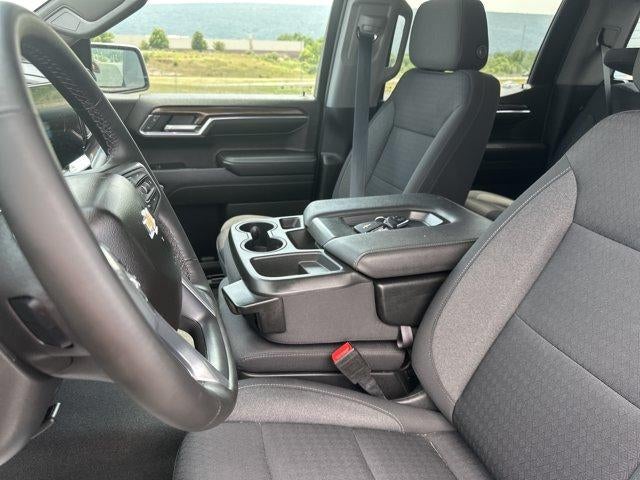 2023 Chevrolet Silverado 1500 Crew Cab Short Box 4-Wheel Drive LT 2FL