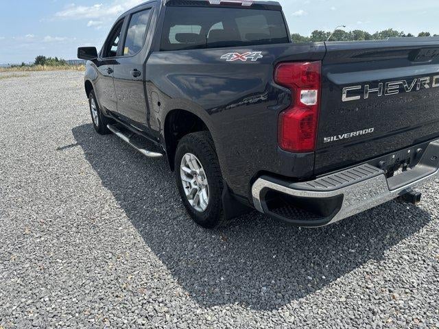 2023 Chevrolet Silverado 1500 Crew Cab Short Box 4-Wheel Drive LT 2FL