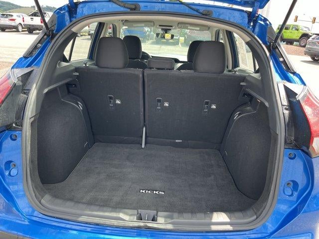 2022 Nissan Kicks S FWD