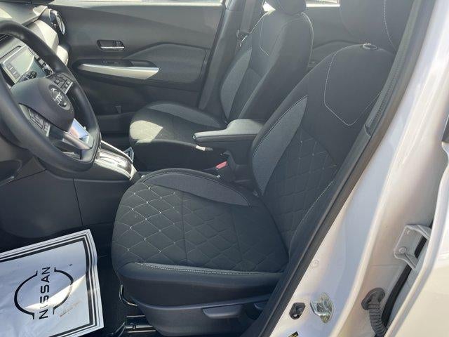 2020 Nissan Kicks SV FWD