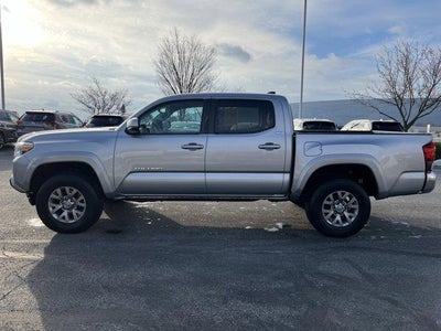 2019 Toyota Tacoma 2WD 2WD SR5 Double Cab 5' Bed V6 AT (GS)