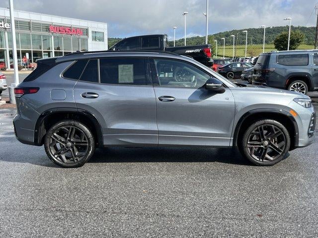 2025 Volkswagen Tiguan 2.0T SE R-Line Black 4MOTION
