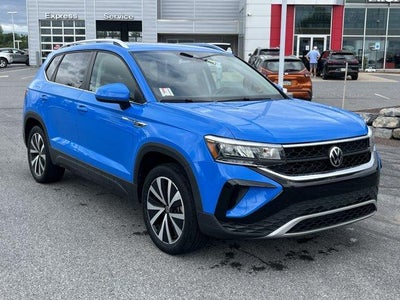 2022 Volkswagen Taos SE 4MOTION