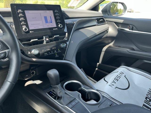 2023 Toyota Camry LE Auto (SE)