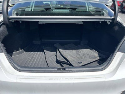 2023 Toyota Camry LE Auto (SE)