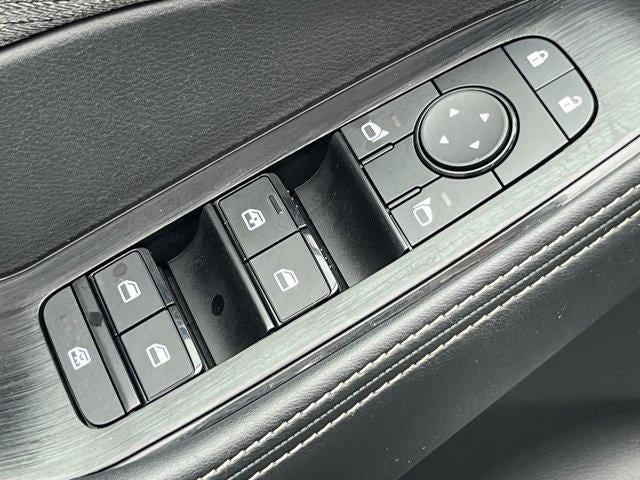 2023 Nissan Rogue AWD SV