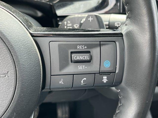 2023 Nissan Pathfinder SL 4WD
