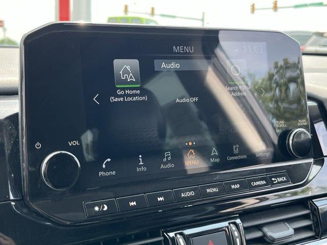 2023 Nissan Pathfinder SL 4WD