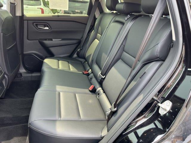 2023 Nissan Rogue AWD SV