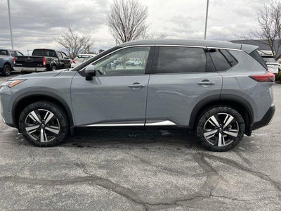 2022 Nissan Rogue AWD Platinum