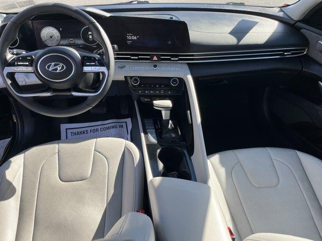 2022 Hyundai ELANTRA Limited IVT