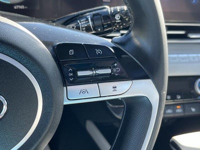 2022 Hyundai ELANTRA Limited IVT