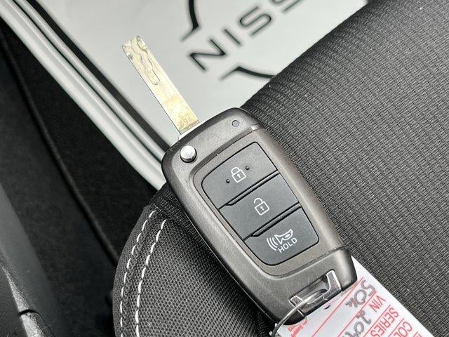 2022 Hyundai VENUE SEL IVT