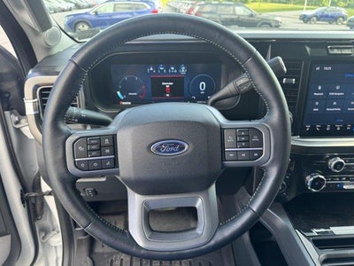 2024 Ford Super Duty F-250 SRW LARIAT 4WD Crew Cab 6.75' Box