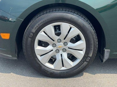 2014 Chevrolet Cruze Sedan LS (Automatic)