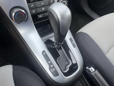 2014 Chevrolet Cruze Sedan LS (Automatic)