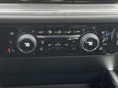 2025 Chevrolet Silverado 1500 Crew Cab Short Box 4-Wheel Drive High Country