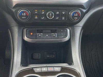 2023 GMC Acadia AWD AT4