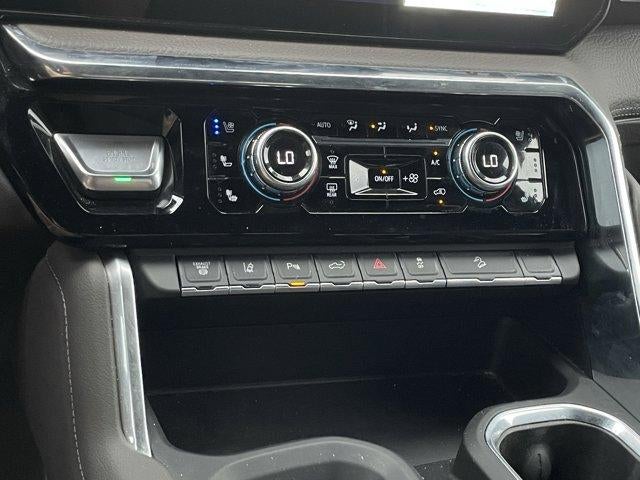 2025 GMC Sierra 2500 HD Crew Cab Standard Box 4-Wheel Drive Denali