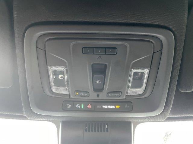 2025 GMC Sierra 2500 HD Crew Cab Standard Box 4-Wheel Drive Denali