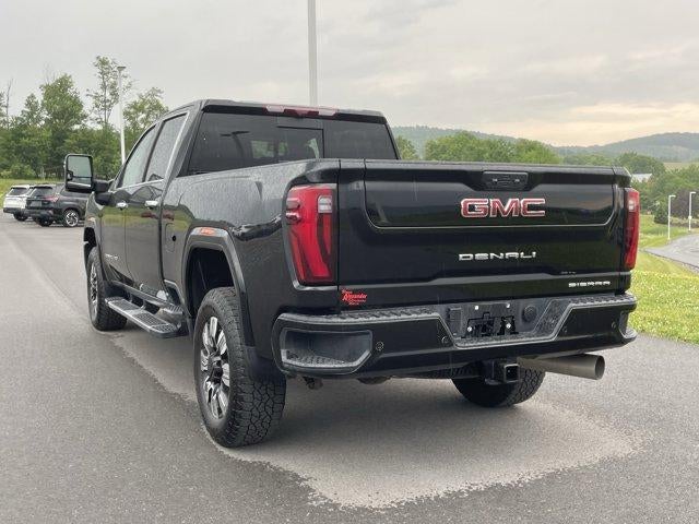 2025 GMC Sierra 2500 HD Crew Cab Standard Box 4-Wheel Drive Denali