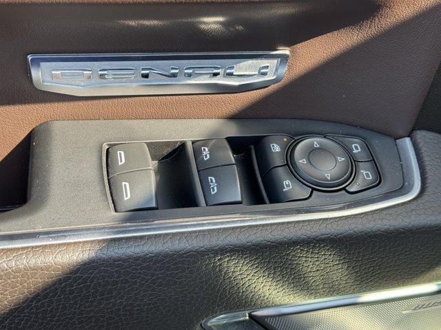 2022 GMC Sierra 1500 Crew Cab Short Box 4-Wheel Drive Denali