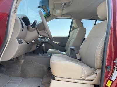2018 Nissan Frontier Crew Cab 4x4 SV V6 Auto