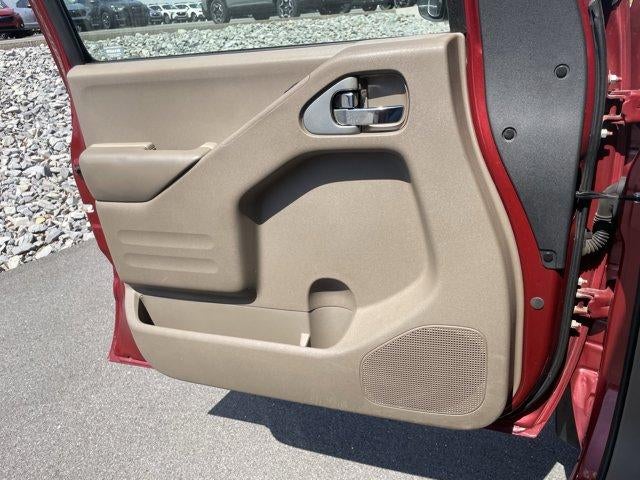 2018 Nissan Frontier Crew Cab 4x4 SV V6 Auto