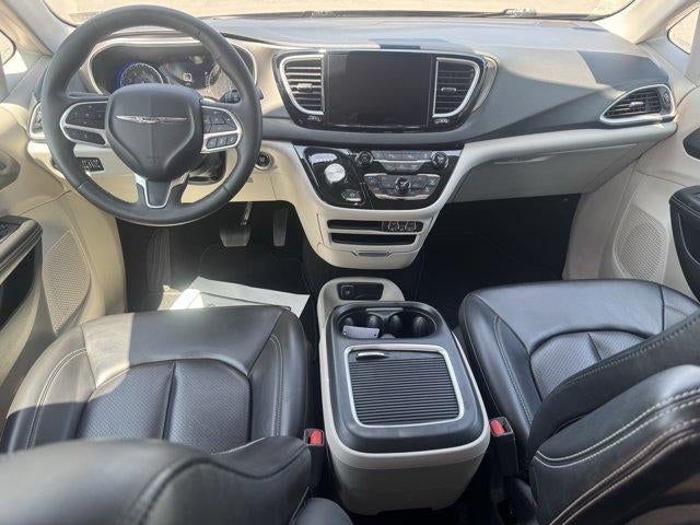2023 Chrysler Pacifica Touring L FWD