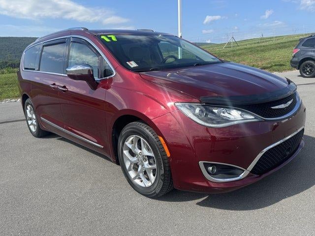 2017 Chrysler Pacifica Limited FWD
