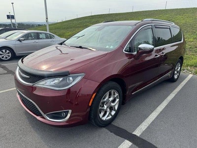 2017 Chrysler Pacifica Limited FWD