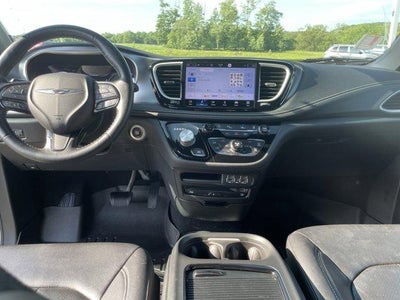 2021 Chrysler Pacifica Touring L AWD